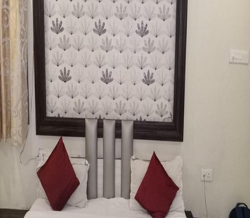 Hotel White House Pune Bagian luar foto
