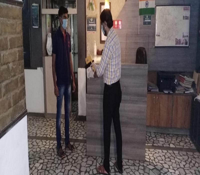 Hotel White House Pune Bagian luar foto