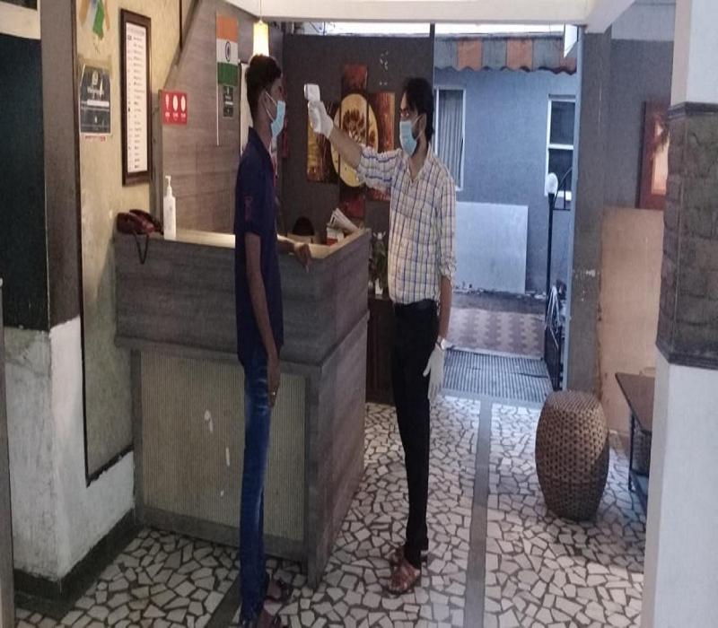 Hotel White House Pune Bagian luar foto